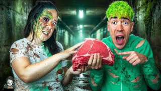 ENCUENTRO AL ZOMBIE COMIENDO CARNE CRUDA! (VOMITA VERDE)
