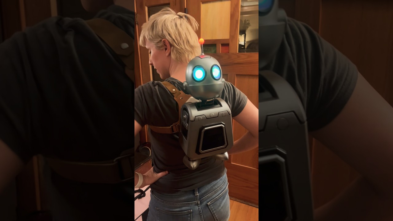 The Clank Backpack is complete! #animatronic #ratchetandclank #cosplay #robot #