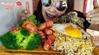 BIG BITES | FILIPINO BREAKFAST MUKBANG | ALMUSAL MUKBANG ASMR 먹방 EATING SHOW