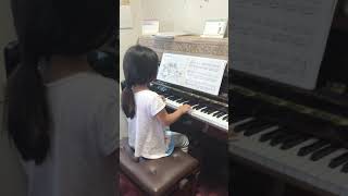 ピアノひけるよ！ジュニア3_あかいかわのたにま_6歳 PETROF