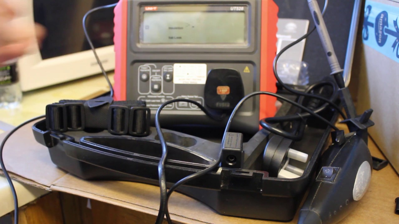 UNI-T UT528 PAT Tester