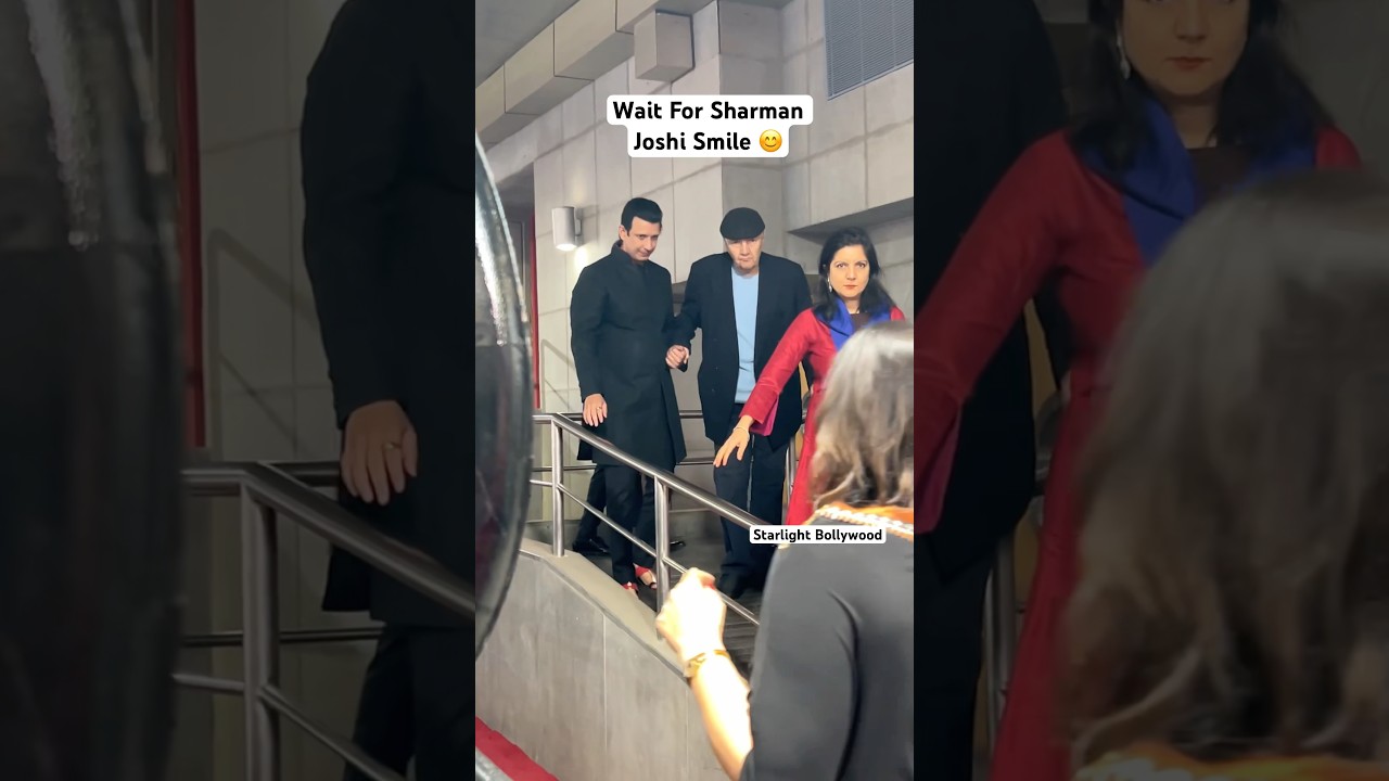 Sharman Joshi And Prem Chopra Together At Event 