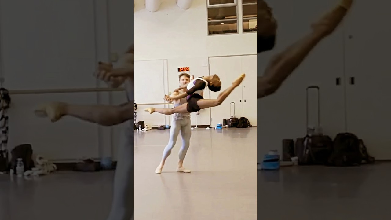 Unbelievable. 💐💐 Ashton Edwards and Lucien Postlewaite 🔥Pacific Northwest Ballet