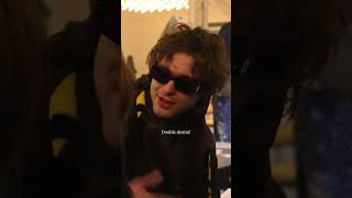 FENDI Fall/Winter 2026-27 | Gene & Lennon Gallagher in Dialogue with Loïc Prigent
Experience the front row just before the unveiling of Maria Grazia Chiuri’s first FENDI collection FENDI Fall/Winter 2026-27 | Gene & Lennon Gallagher in Dialogue with Loïc Prigent