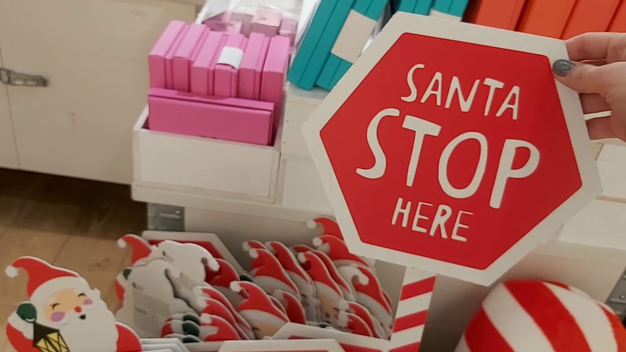 Италия , магазин Flying Tiger Copenhagen в Парме. halloween . что можно наити тут