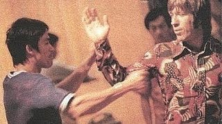 Famous Chuck Norris: I Taught Bruce Lee High Kicks Wealth