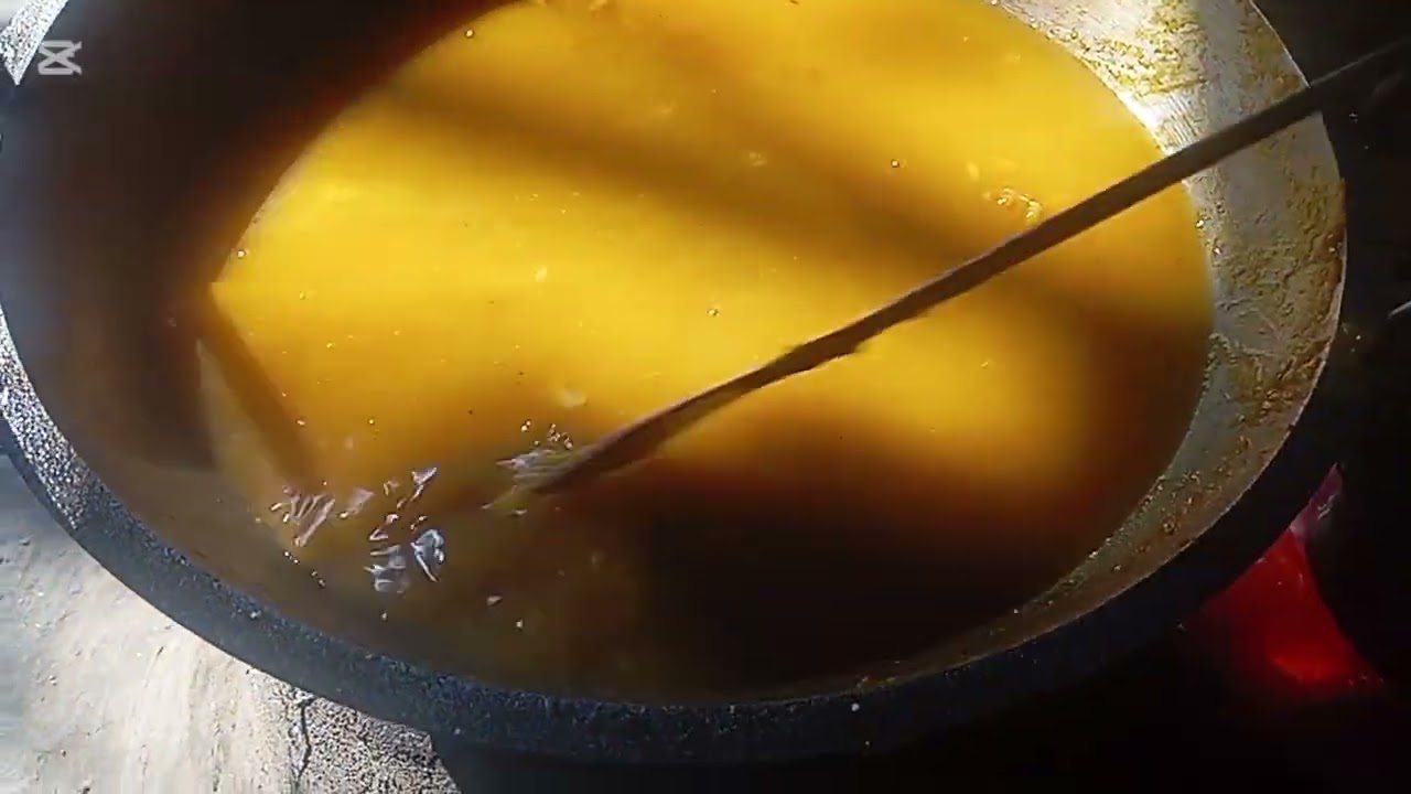 নতুন আলু দিয়ে ডিম ঘাঁটি