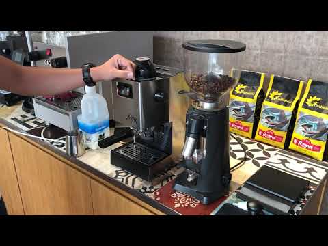 Máy pha cafe cho quán nhỏ