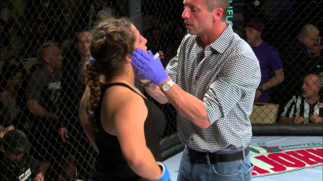 Barbara Acioly MMA