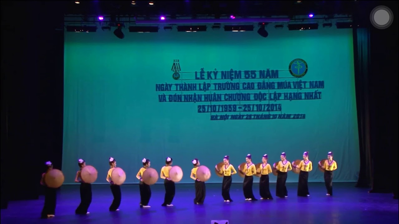 Múa Mùa ban nở- K28/4 Cđm