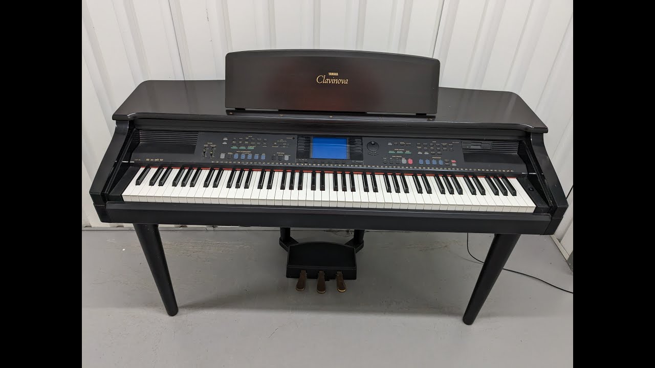 Yamaha Clavinova CVP-96 電子ピアノ 椅子付き Yamaha Clavinova CVP-96 digital piano arranger and stool in glossy