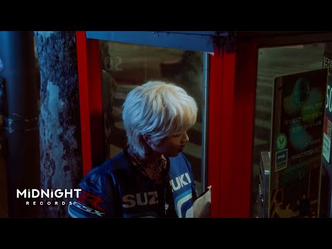 ASH ISLAND - 'MIDNIGHT SKY' M/V TEASER thumbnail
