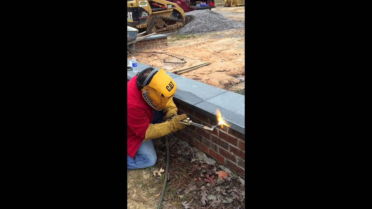 Bluestone Thermal Edging