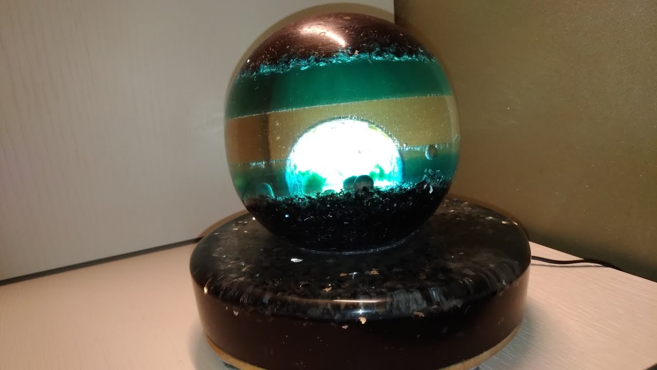 La galassia in una sfera ,resina epossidica