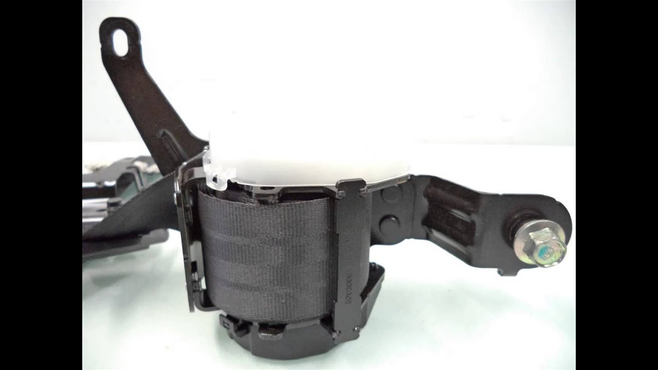 2016 Honda Pilot Middle Seat Belt