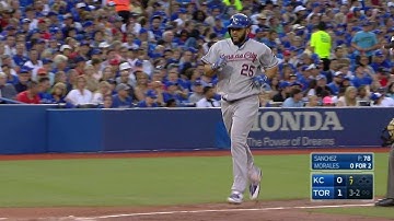 KC@TOR: Morales crushes a home run to right-center