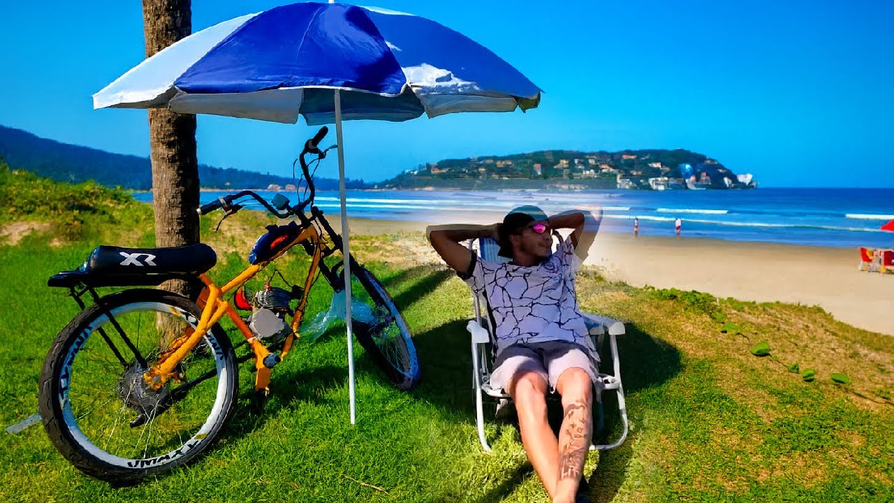 EMBAÇADO NA PRAIA DE MOBILETE