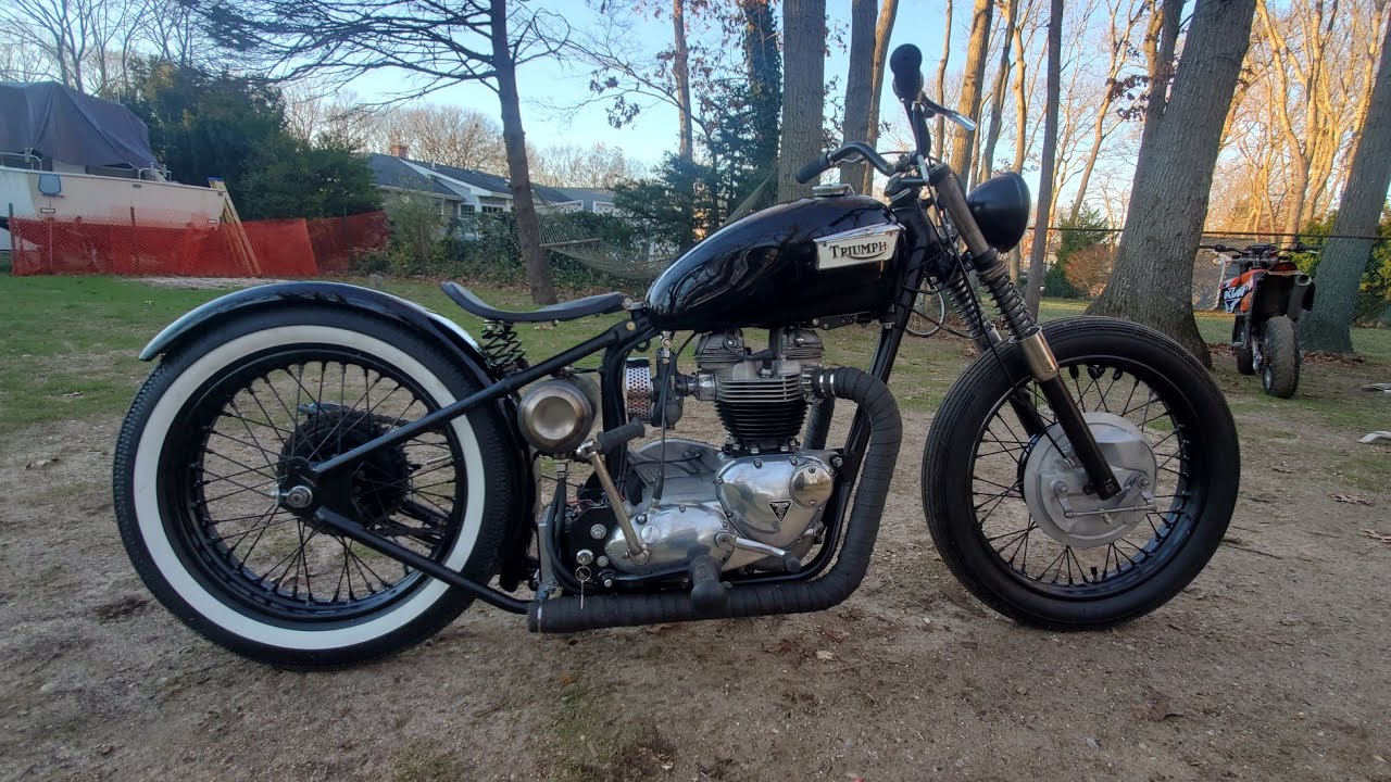 Triumph 650 Complete Oil Change How To - YouTube