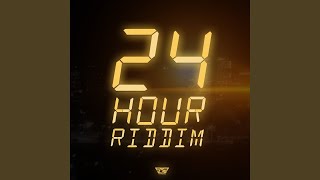 Queen of Hearts - System32 & Kris Kennedy