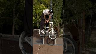 BMX Tricks 🔥BMX freestyle, #street #park #riding #bmx #bmxfreestyle #bmxtricks #shorts #bmxlife
