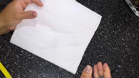 O que é bom para colocar na carteira para atrair dinheiro?