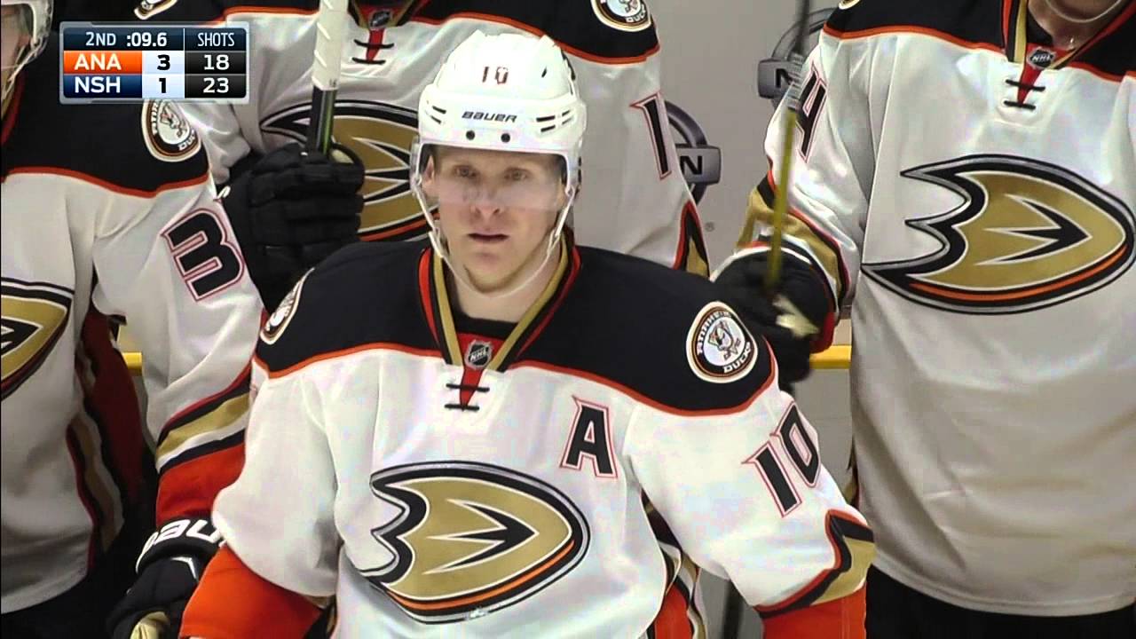 Gotta See It: Ribeiro nails Perry with a spear