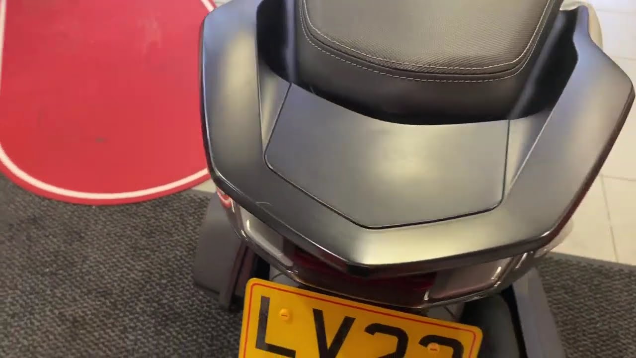 HONDA PCX125 (WW125A) LV23JBZ