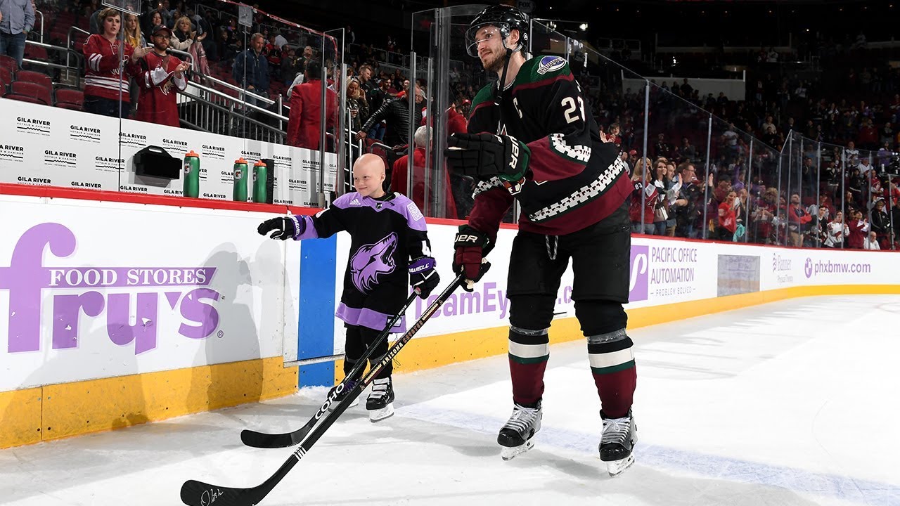 arizona coyotes hockey fights cancer