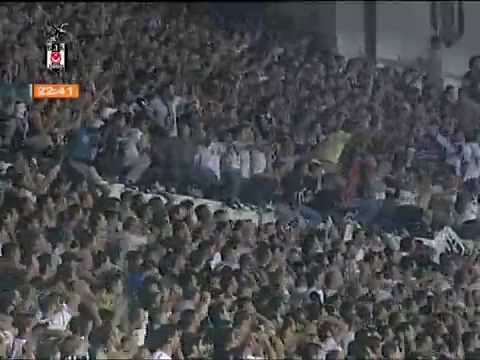 Besiktas Fans Carsi Musalla Tasi