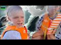 DIT GAAT FOUT OP ZEE… 😱 | ZWEMMEN MET DOLFIJNEN 🐬 | Bellinga Vlog #3556