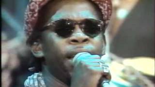 Akiyo en concert à la Place de la Victoire en Guadeloupe 4 sur 4