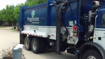 Progressive Waste Solutions Mack MRU McNeilus ZR