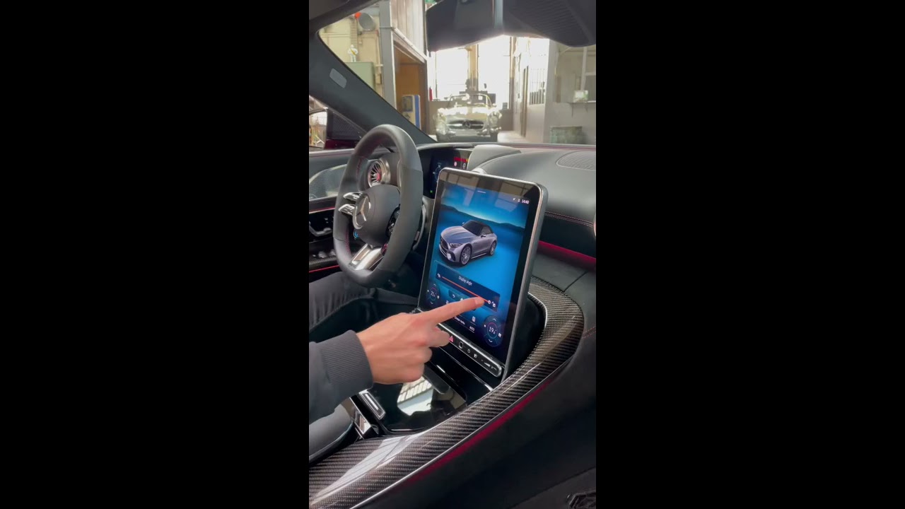 NEW 2022 SL63 AMG DISPLAY 