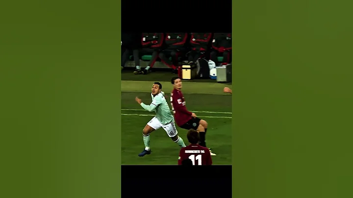 Thiago Alcantara — The Definition of Elegance #shorts