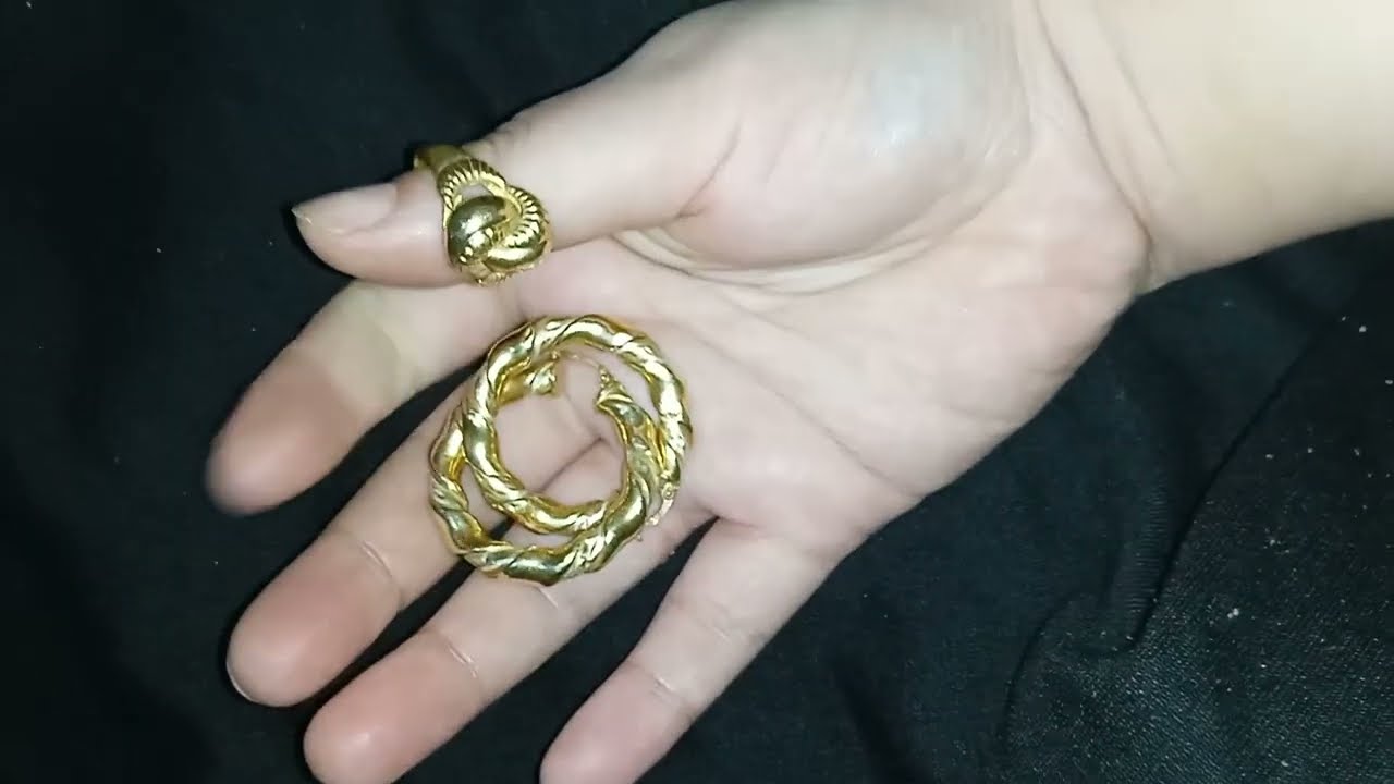 #الذهب اللي بقالي من ريحة ميمتي ربي يرحمها 😥بعت #ذهبي وندمت عليه ،ردو بالكم ديرو الغلطة تاعي