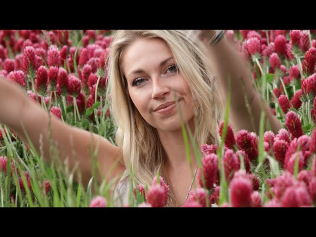 Παρακολούθηση Claudia Hoyser - Duke Devlin (Official Music Video) στο YouTube Παρακολούθηση Claudia Hoyser - Duke Devlin (Official Music Video) στο YouTube