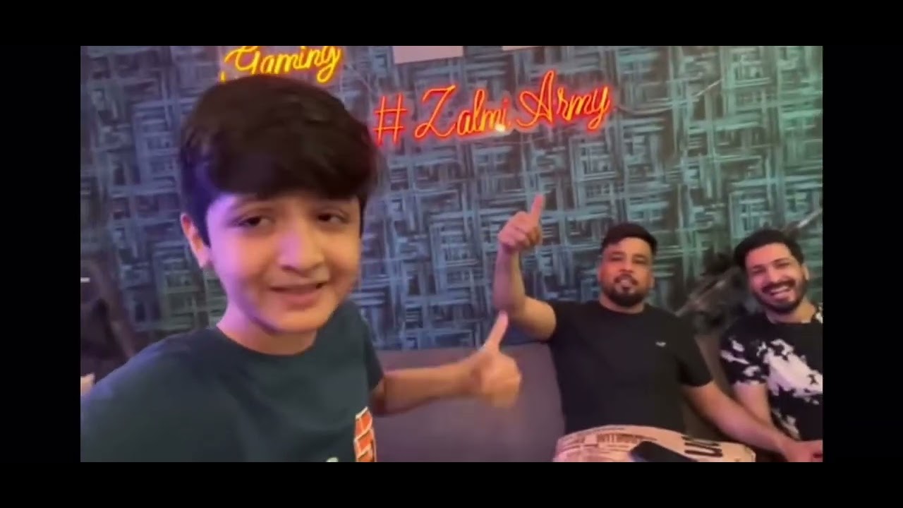 Pakistan top number #1 streamer fm radio gaming 