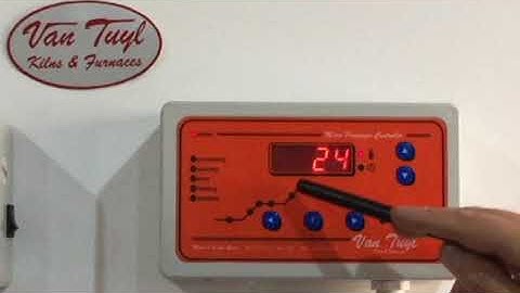 Understanding the VT-36 Kiln Controller display