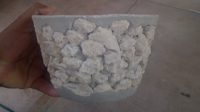 Maceta cilíndrica con plato de piedra volcánica - Coolpebbles