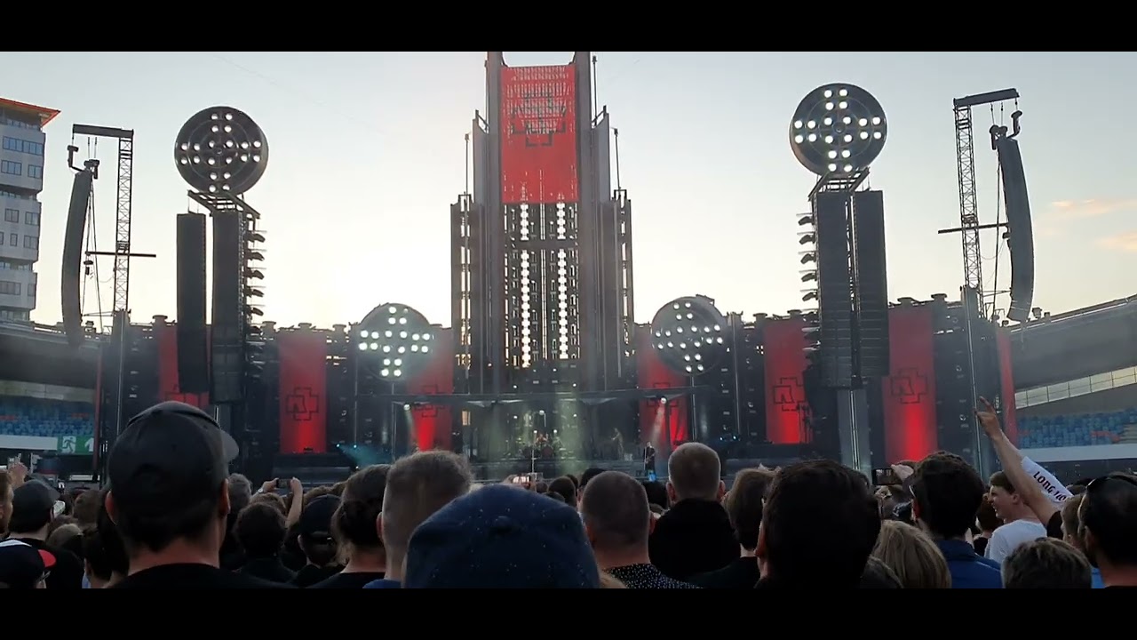 Rammstein - Links 234 Live in Gothenburg, Sweden 28/7/22 - YouTube