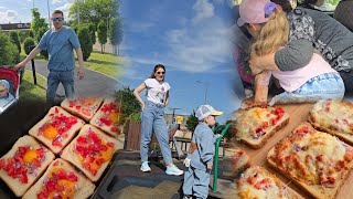 Обычный день одной простой семьи из небольшого города 🌁