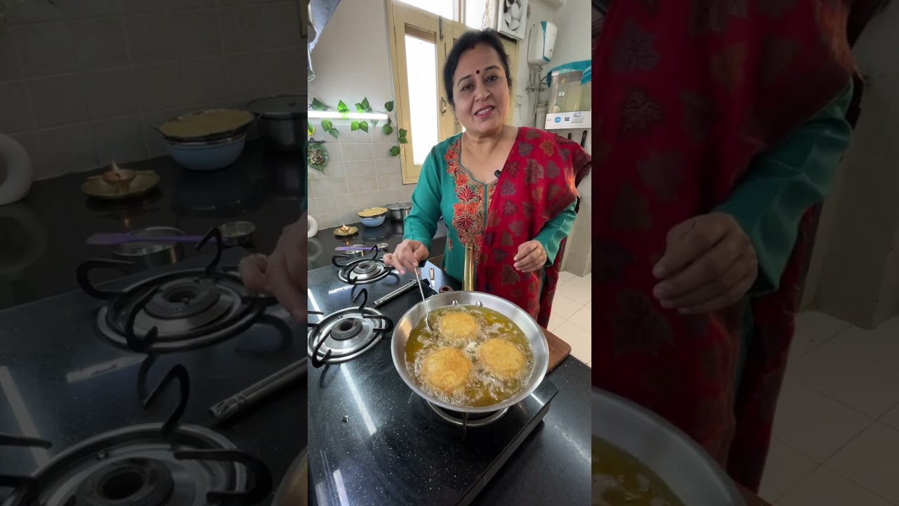 बेटे की फ़रमाइश पर बनाया-कहता है होटल से बढ़िया होता है घर का-हफ़्ते में हर दूसरे दिन बनाओ😍burger