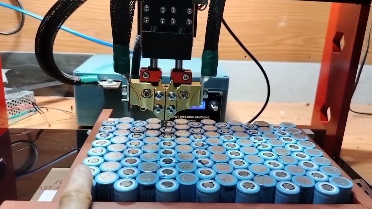 HƯỚNG DẪN ĐÓNG PIN XE ĐIỆN VINFAST DÒNG PIN B1. MÁY HÀN CELL PIN 0911424207