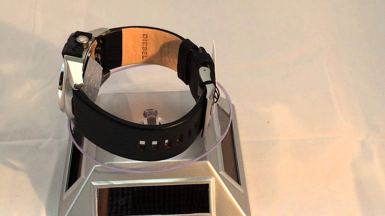 ディーゼル　腕時計　DZ1295