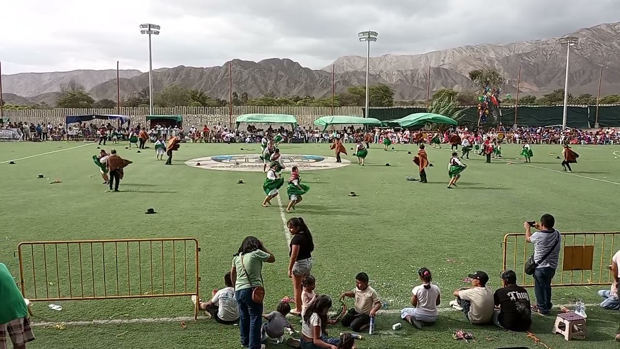 Recuerdos de tu amigo HVC 2926 acuaren Nasca comparsa de totora