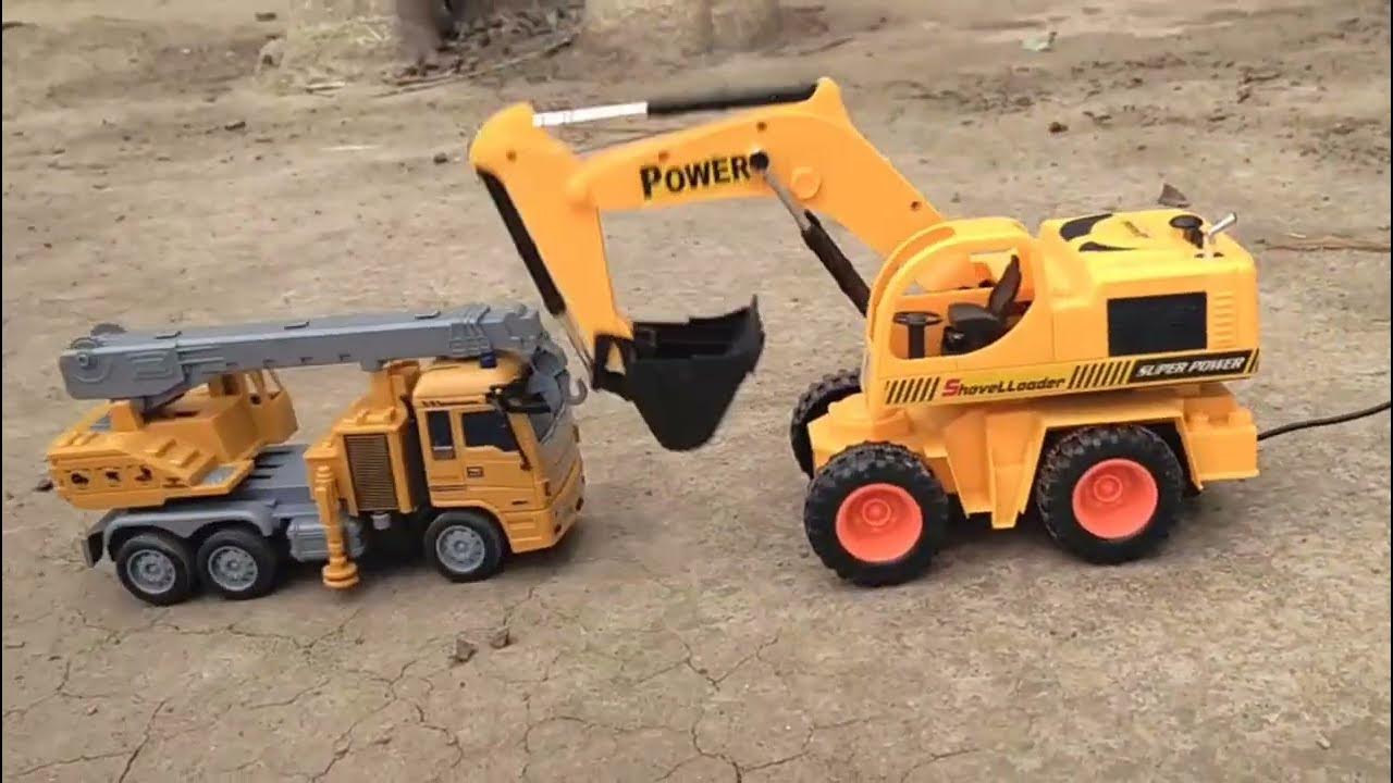 Crane VS Excavator. fight between Excavator and Crane, Crane, Excavator