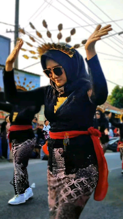 mberot yekso batin😁 kebaya hitam karnaval hari ini #karnaval #shorts #fyp #karnavalpagersari fy