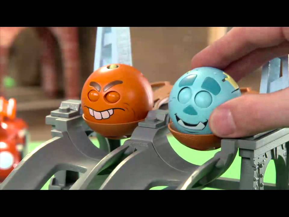 Monsters University Roll A Scare komplekt