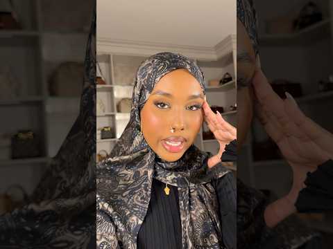 SHIRKADDA QIBLA GAAR INTA AAN LAGAA BOOBIN OO YEELO HANTI MA GUURTA AH