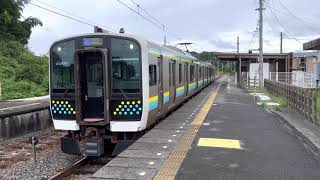 E131系80番台マリR11編成九重発車